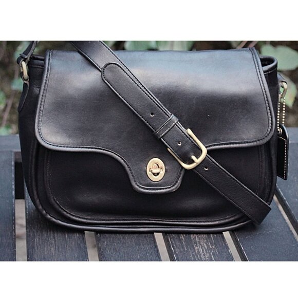 Coach Vintage - Lenox Crossbody Bag 9918, Black + Brass - USA 1980s - Picture 1 of 12